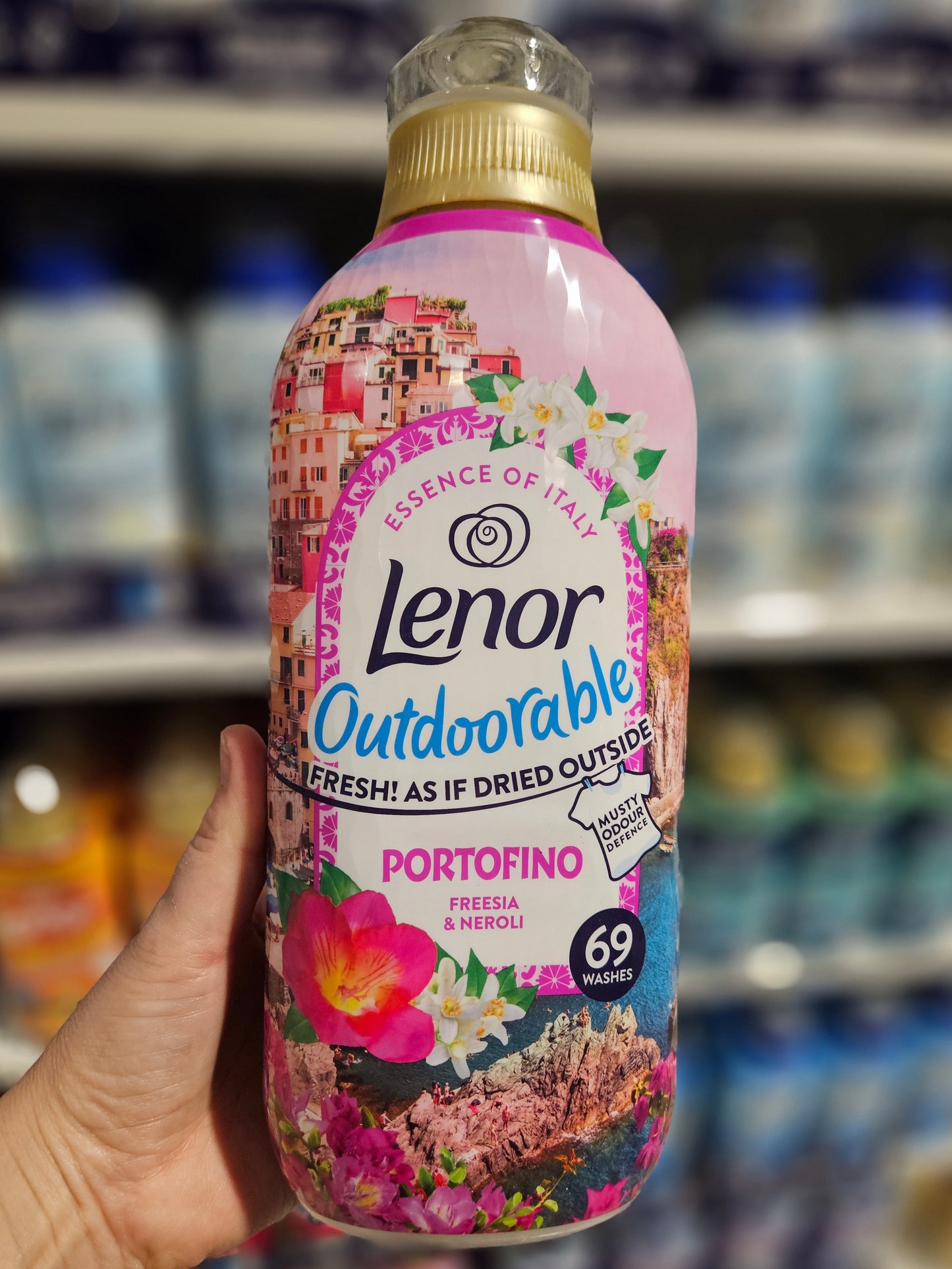 Lenor Tøymykner Outdoorable Portofino 69w 966ml
