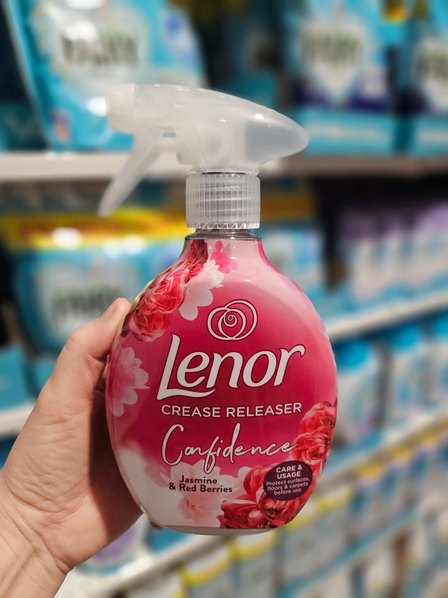 Lenor Crease Releaser Confidence 500ml
