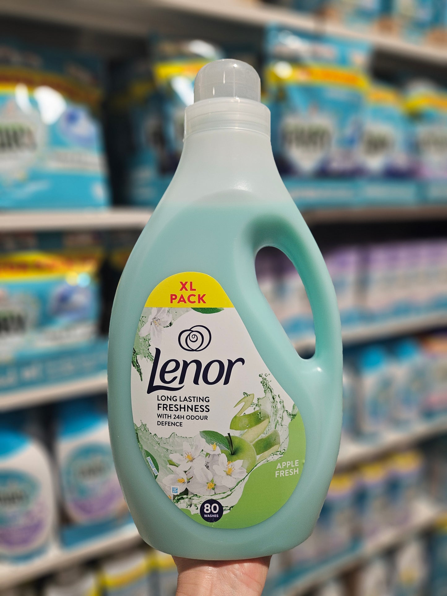 Lenor Fabric Conditioner Apple Fresh 80w 2,64L