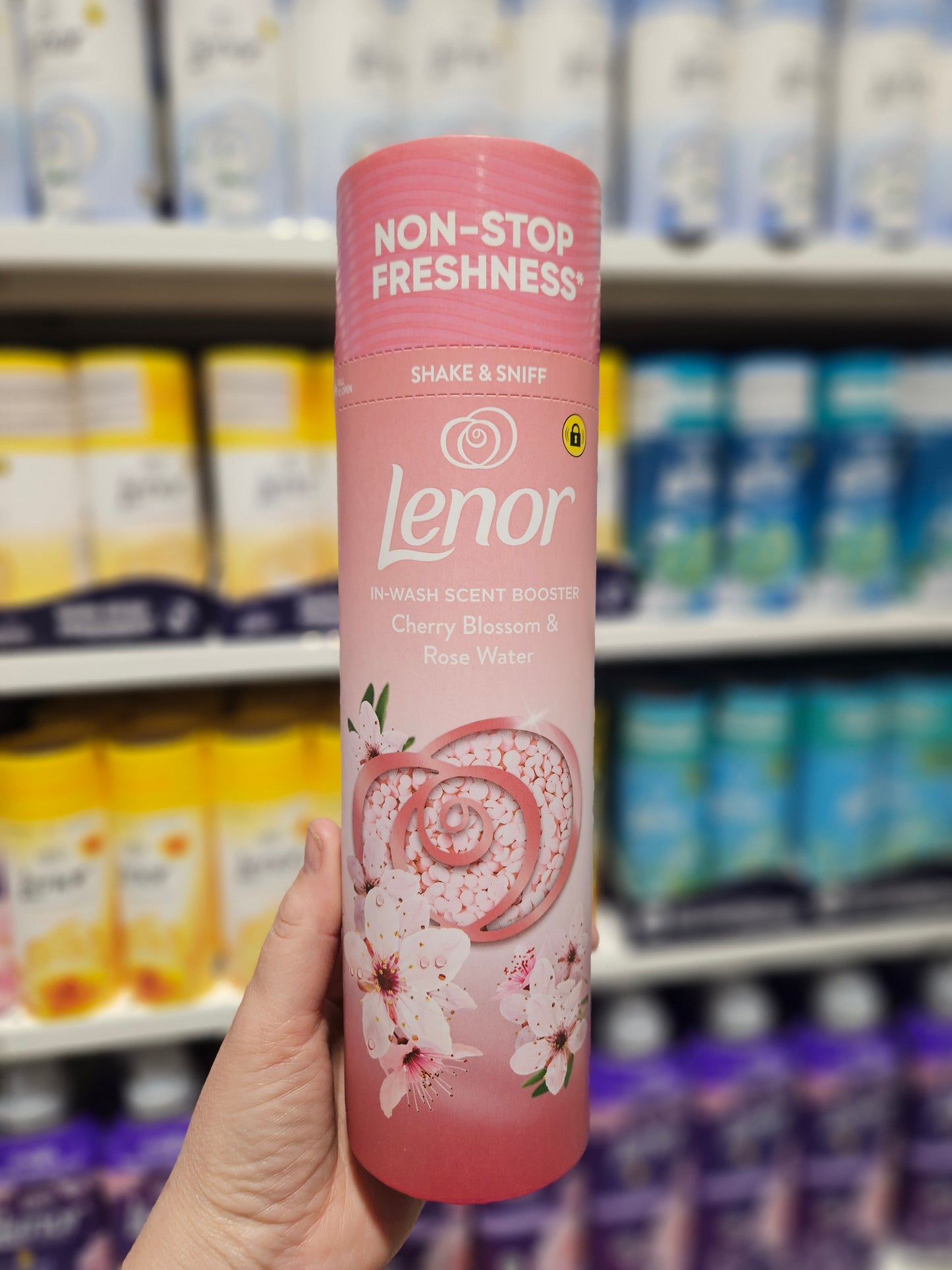 Lenor Scent Booster Cherry Blossom & Rose Water 276g