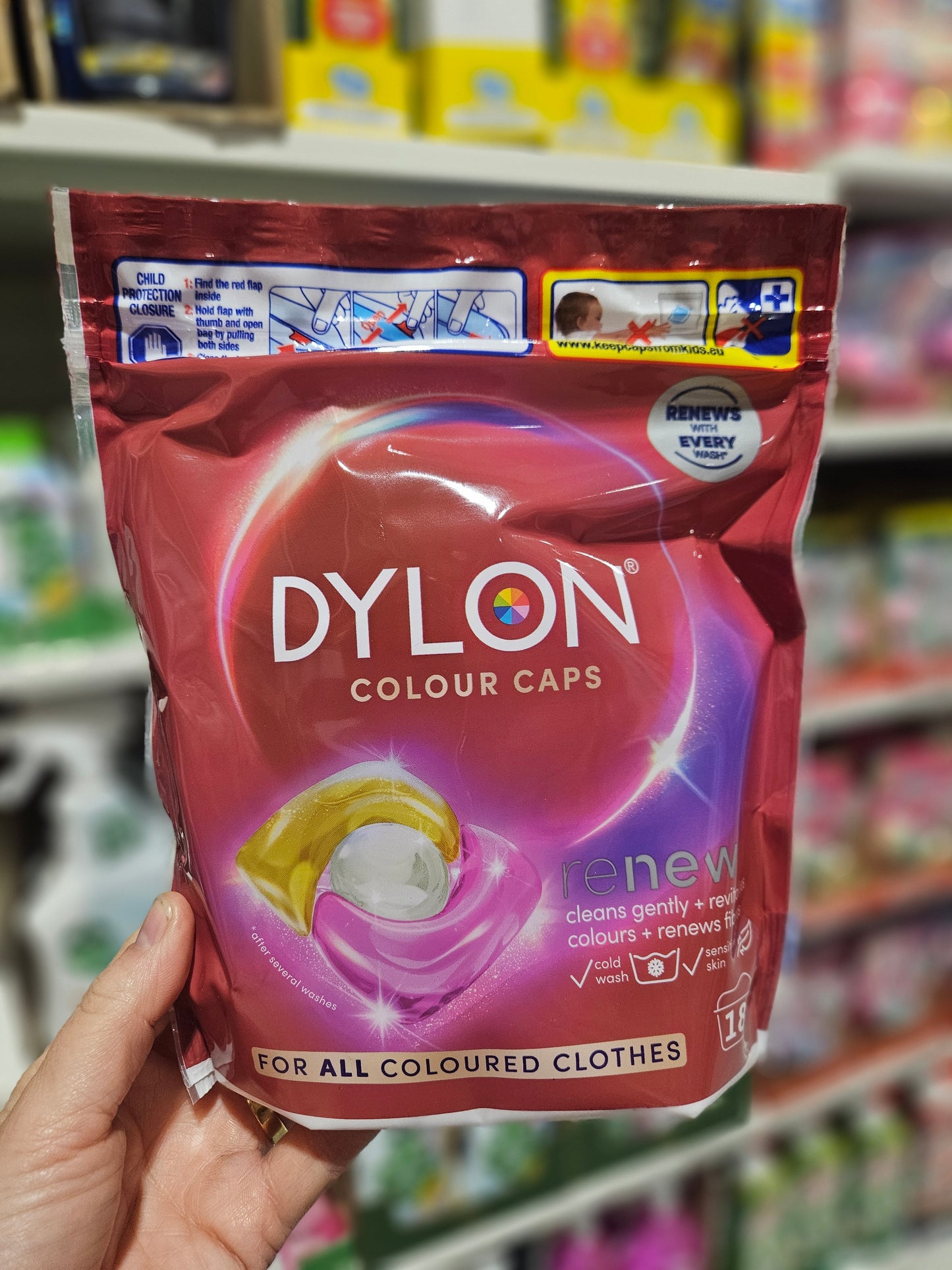 Dylon Colour Wash Caps Renew 18w
