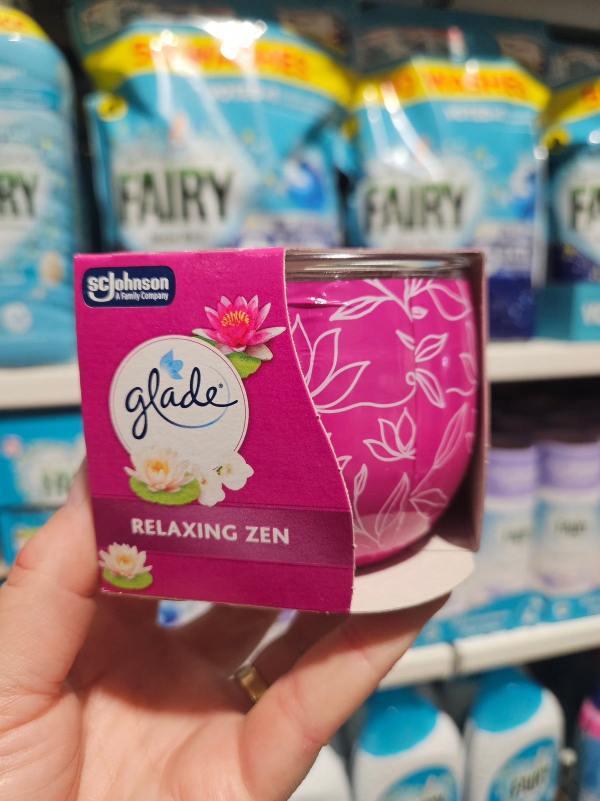 Glade Fragranced Candle Relaxing Zen 108g