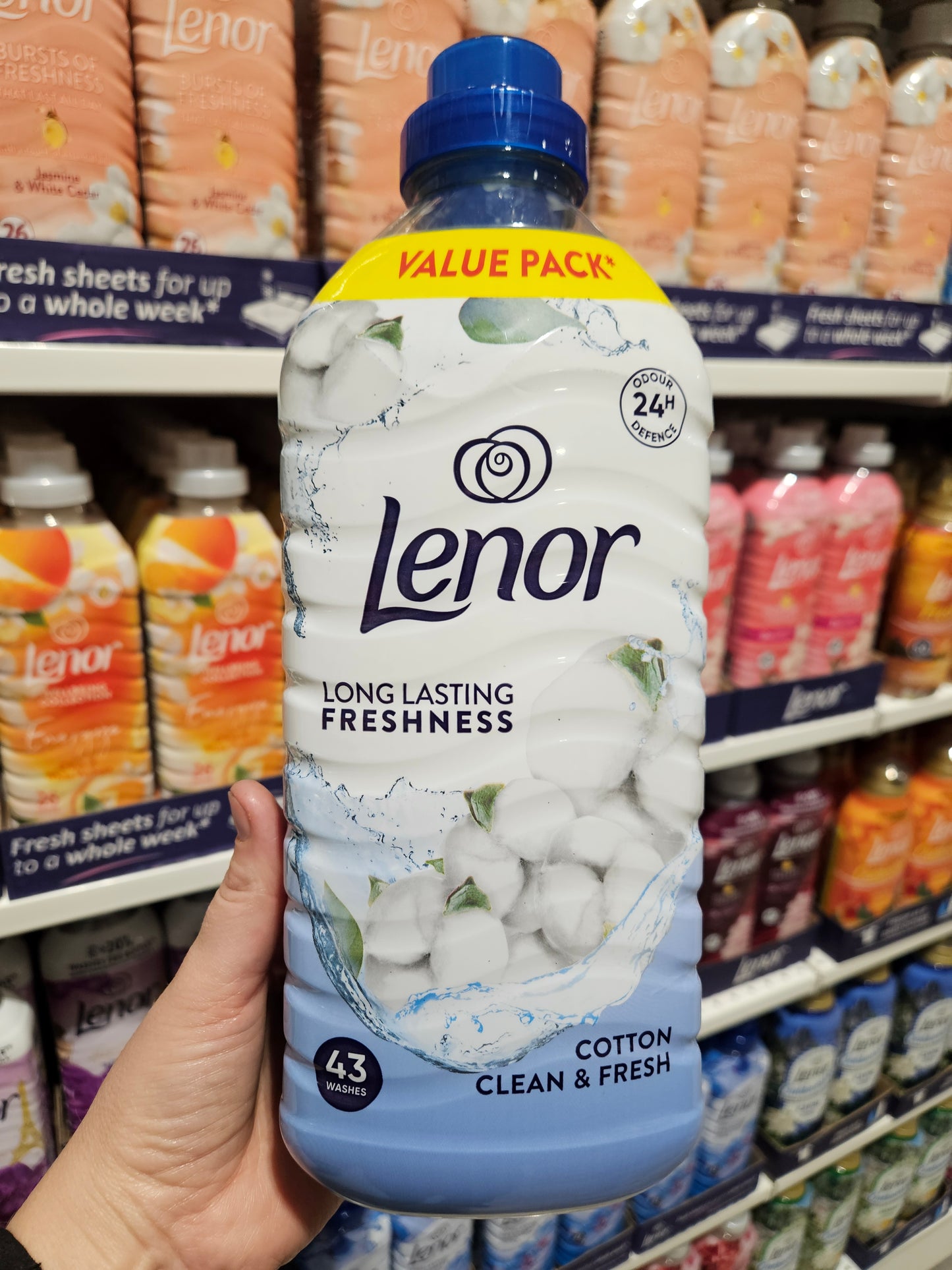 Lenor Fabric Softener Cotton Clean & Fresh 43w 1.419L