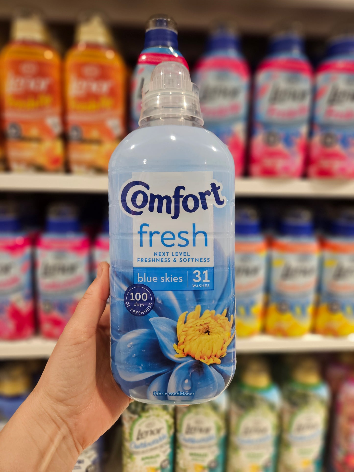 Comfort Fabric Conditioner Blue Skies 31w