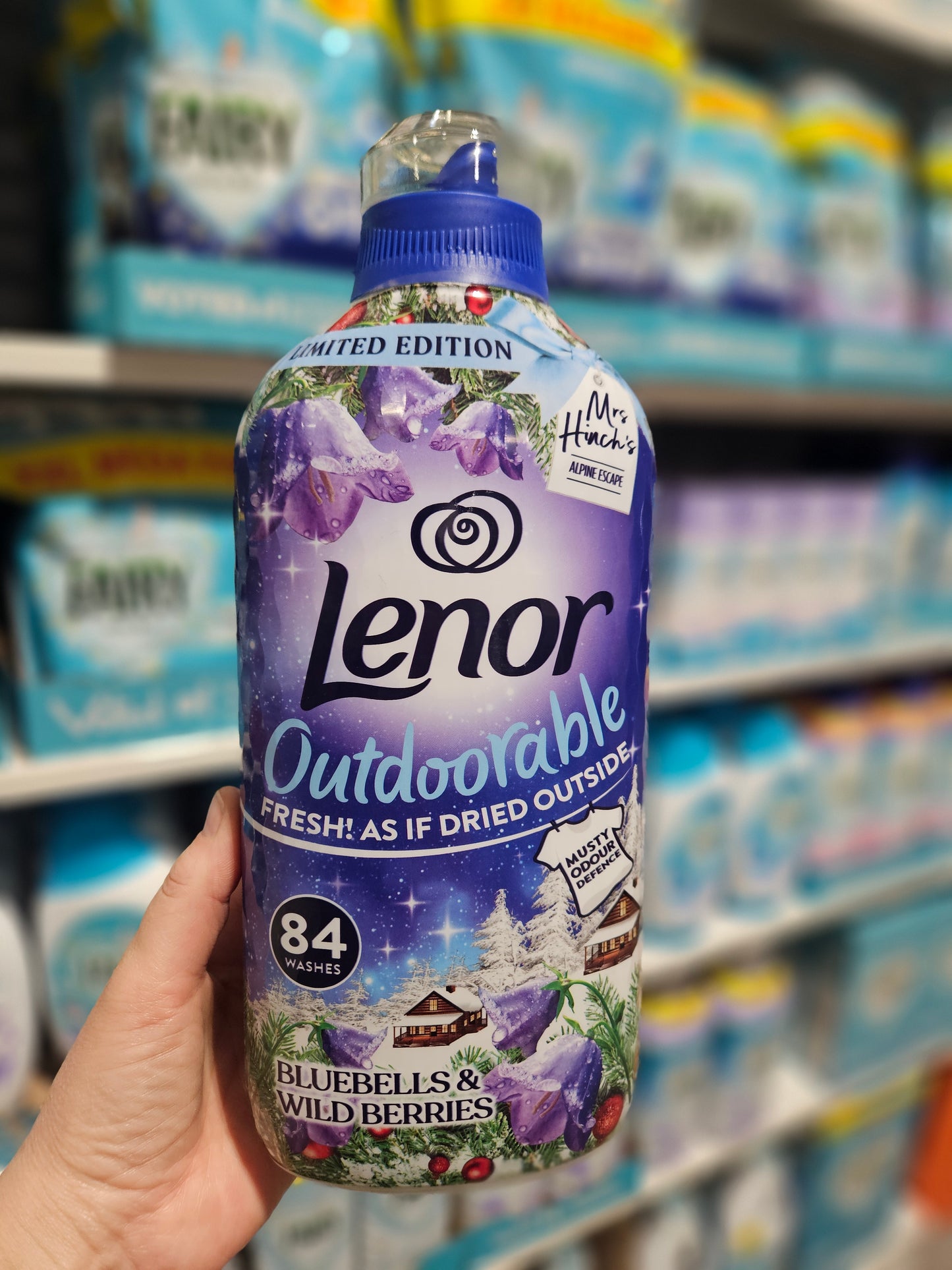 Lenor Tøymykner Outdoorable Mrs.Hinch's Alpine Escape 84w 1.176L