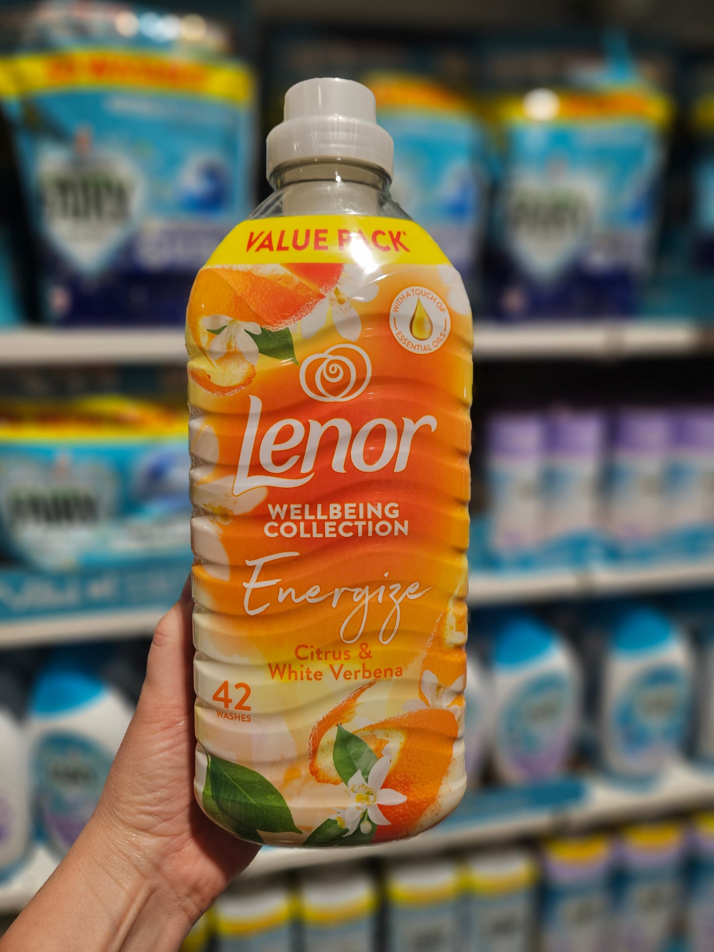 Lenor Fabric Softener Citrus & White Verbena 42w 1.386L
