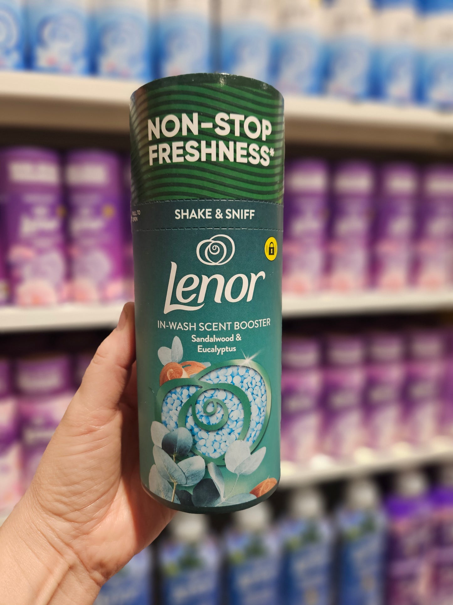 Lenor Scent Booster Sandalwood & Eucalyptus 155g