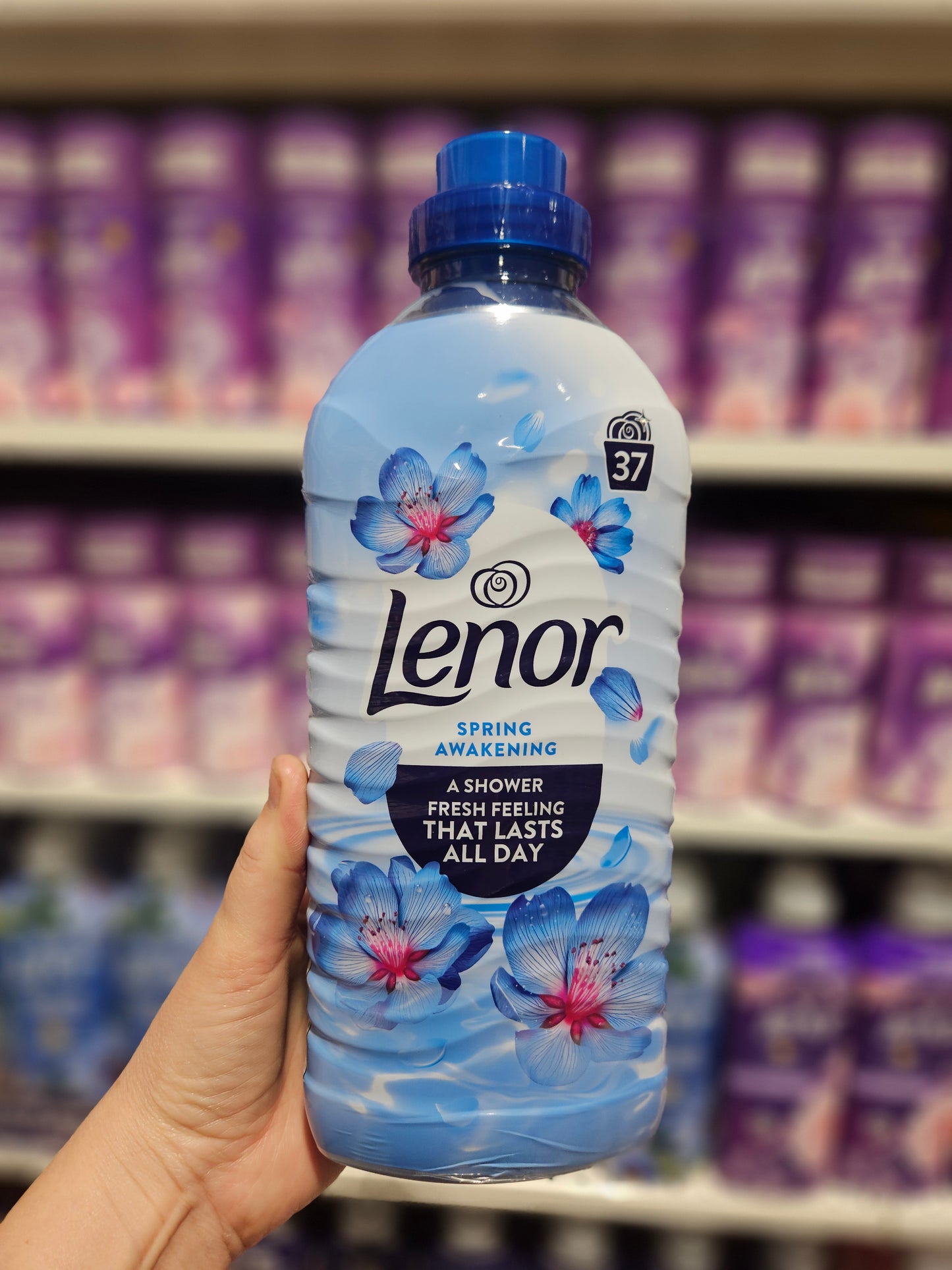 Lenor Fabric Softener Spring Awakening 37w 1,147L