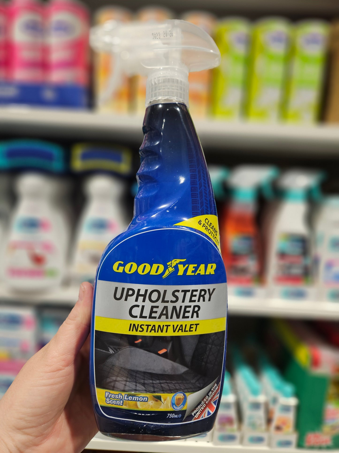 GoodYear Instant Valet Upholstery Cleaner Lemon 750ml
