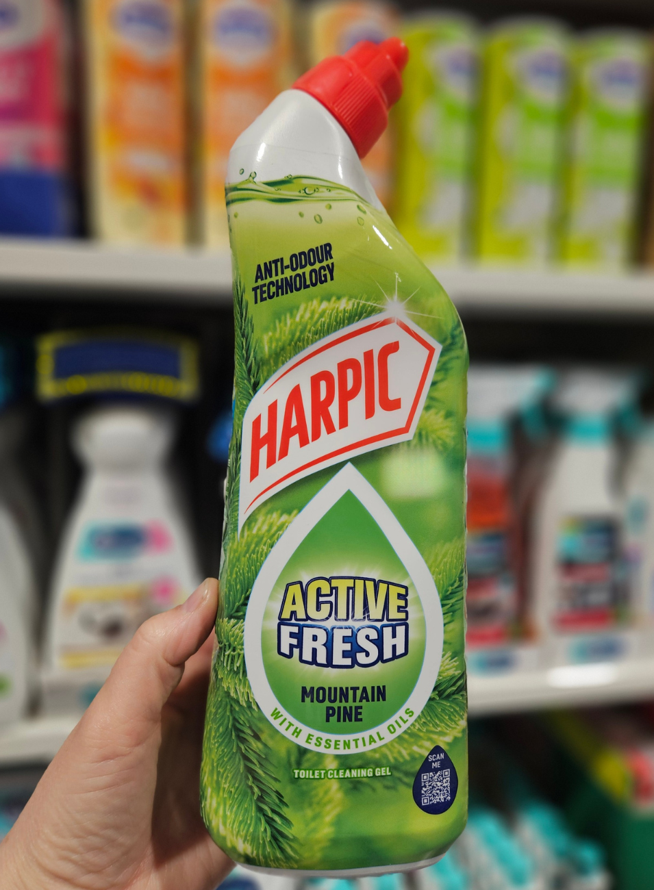 Harpic Active Fresh Mountain Pine Toilet Gel 750ml